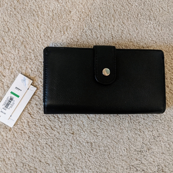 Apt. 9 Handbags - NWT - Apt.9 - Leather Clutch